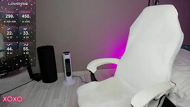 Mariella Adamss online show from 09-24-25, 01:50