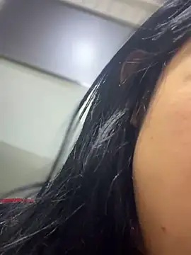 emily rosse04 online show from 10-27-25, 01:01