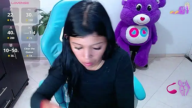 emily rosse04 online show from 05-11-26, 12:06