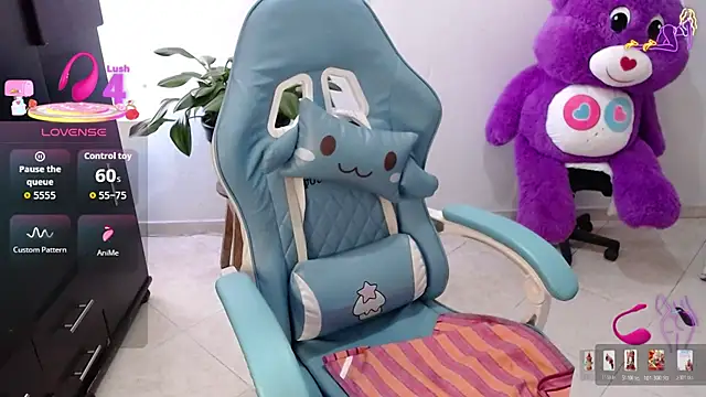 emily rosse04 online show from 04-04-26, 01:50