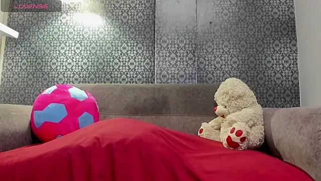 grandmother milf online show from 03-05-26, 12:13