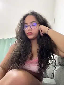 CurlyGirl 1 online show from 02-21-25, 10:48