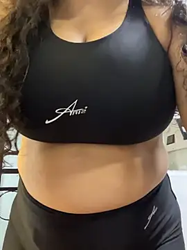 CurlyGirl 1 online show from 03-13-25, 11:30