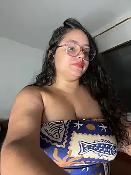 CurlyGirl 1 online show from 11-04-25, 02:15