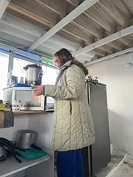 SheraHadee online show from 10-24-25, 09:36