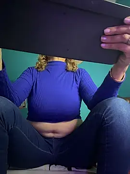 SheraHadee online show from 05-30-26, 04:34