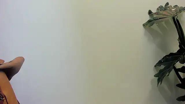 angel dthroatt online show from 03-25-26, 12:04