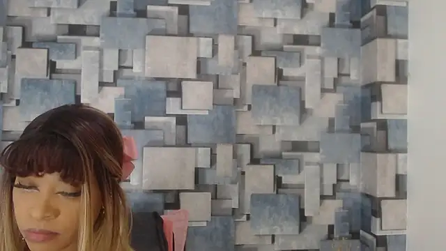 angel dthroatt online show from 02-02-26, 12:15