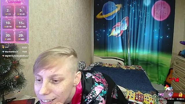 Snapshot of Alexis_Gordon chatting on 12-30-24, 11:37 Alexis Gordon online show from 12-30-24, 11:37