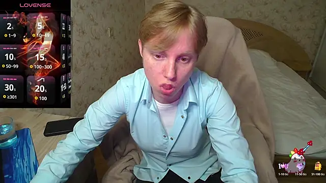 Alexis Gordon online show from 07-18-26, 01:41