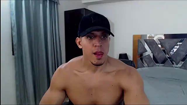 Frank heaven01 online show from 10-20-25, 01:07