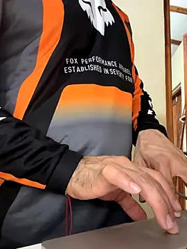 Frank heaven01 online show from 11-14-25, 03:54