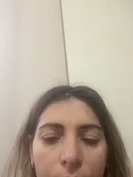 Hottalicia2 online show from 12-20-25, 08:50