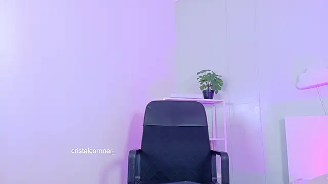 CristalCornner  online show from 04-04-26, 07:53