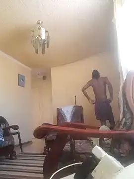 Snapshot of koolbend chatting on 01-19-25, 08:39 koolbend online show from 01-19-25, 08:39