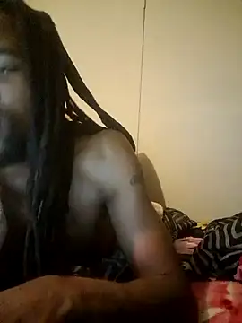 Snapshot of koolbend chatting on 09-10-25, 05:17 koolbend online show from 09-10-25, 05:17