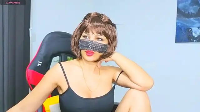 Turkish Latina online show from 02-12-26, 09:58