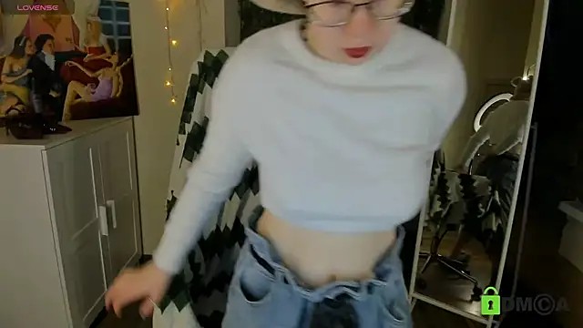 Melissa Wells online show from 11-09-25, 03:16