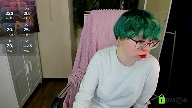 Melissa Wells online show from 03-14-25, 01:35