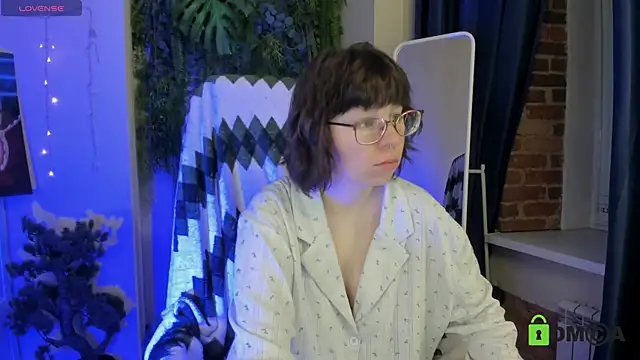 Melissa Wells online show from 06-25-26, 08:47