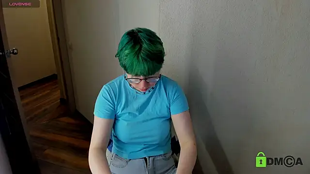 Melissa Wells online show from 02-26-25, 08:58