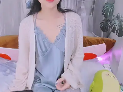 Ly   online show from 04-16-26, 03:29