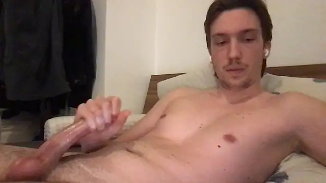 hungandfun05 online show from 01-11-26, 10:16