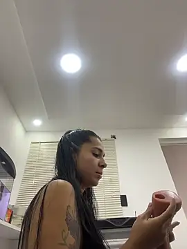 Meganmilk1 online show from 03-12-26, 03:27