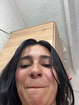 Meganmilk1 online show from 12-22-25, 04:40