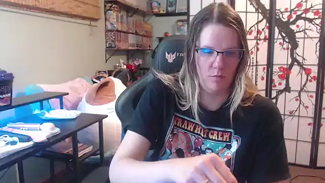 Snapshot of Sarahtineke chatting on 03-02-26, 12:22 Sarahtineke online show from 03-02-26, 12:22