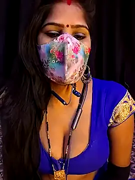 Snapshot of MUMTAJ_1 chatting on 12-08-24, 06:50 MUMTAJ 1 online show from 12-08-24, 06:50