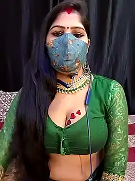 Snapshot of MUMTAJ_1 chatting on 01-28-25, 06:07 MUMTAJ 1 online show from 01-28-25, 06:07