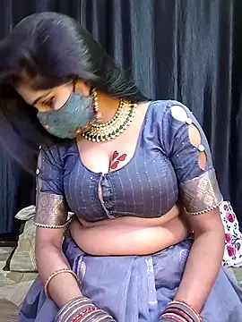 Snapshot of MUMTAJ_1 chatting on 01-29-25, 07:32 MUMTAJ 1 online show from 01-29-25, 07:32