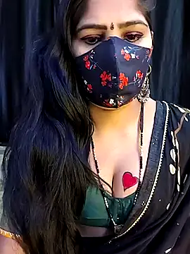 Snapshot of MUMTAJ_1 chatting on 01-09-25, 04:49 MUMTAJ 1 online show from 01-09-25, 04:49