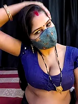 Snapshot of MUMTAJ_1 chatting on 02-15-25, 06:33 MUMTAJ 1 online show from 02-15-25, 06:33