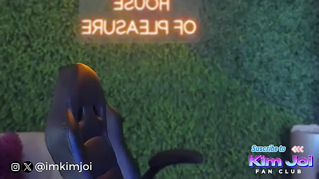 kimjoi  online show from 01-21-25, 12:18