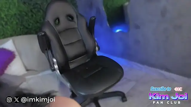 kimjoi  online show from 12-17-24, 03:16