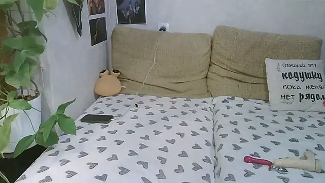 -GoldenGirl- online show from 05-08-26, 10:57