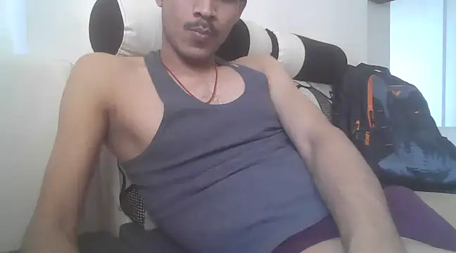 Snapshot of hitlar1026 chatting on 03-08-25, 04:45 hitlar1026 online show from 03-08-25, 04:45