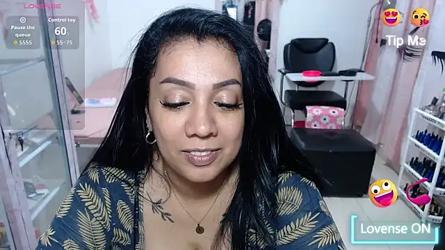 titsbiglovers online show from 07-04-26, 05:50