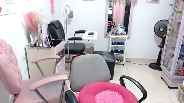 titsbiglovers online show from 05-20-26, 04:15