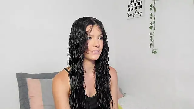 Emperatriiz online show from 10-19-25, 06:21