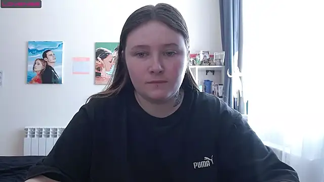 Snapshot of Light_Luna chatting on 03-16-25, 04:30 Light Luna online show from 03-16-25, 04:30