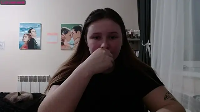 Snapshot of Light_Luna chatting on 03-15-25, 01:18 Light Luna online show from 03-15-25, 01:18