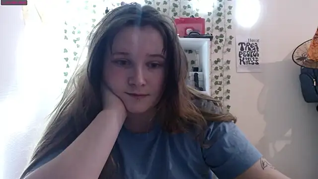 Snapshot of Light_Luna chatting on 01-27-25, 11:00 Light Luna online show from 01-27-25, 11:00