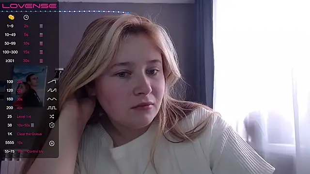 Light Luna online show from 11-09-25, 07:56