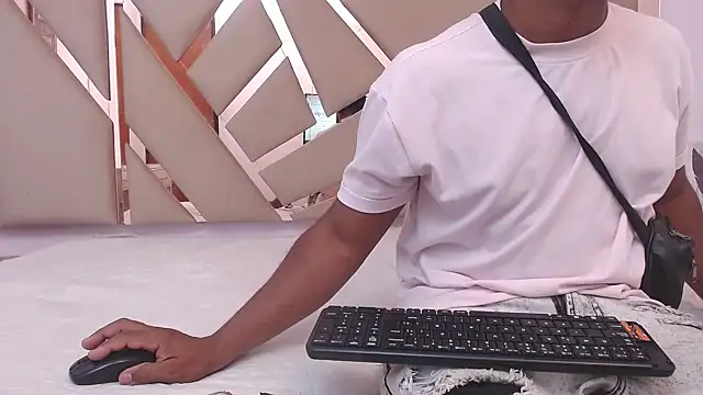 you and i9 online show from 11-05-25, 07:28