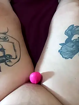 Snapshot of Hotsereia chatting on 03-16-25, 08:32 Hotsereia online show from 03-16-25, 08:32