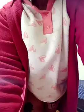 Snapshot of Hotsereia chatting on 01-19-25, 09:44 Hotsereia online show from 01-19-25, 09:44