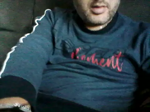 Snapshot of daky_86 chatting on 10-14-25, 03:34 daky 86 online show from 10-14-25, 03:34